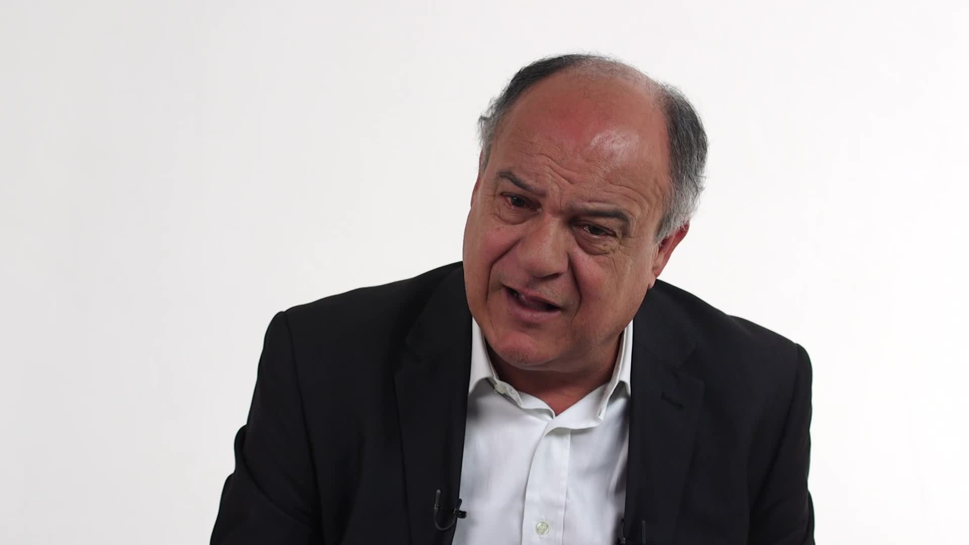 Karim Taïeb CAPSULE-2