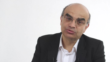 thumbnail of medium CAPSULE LESCHI 4