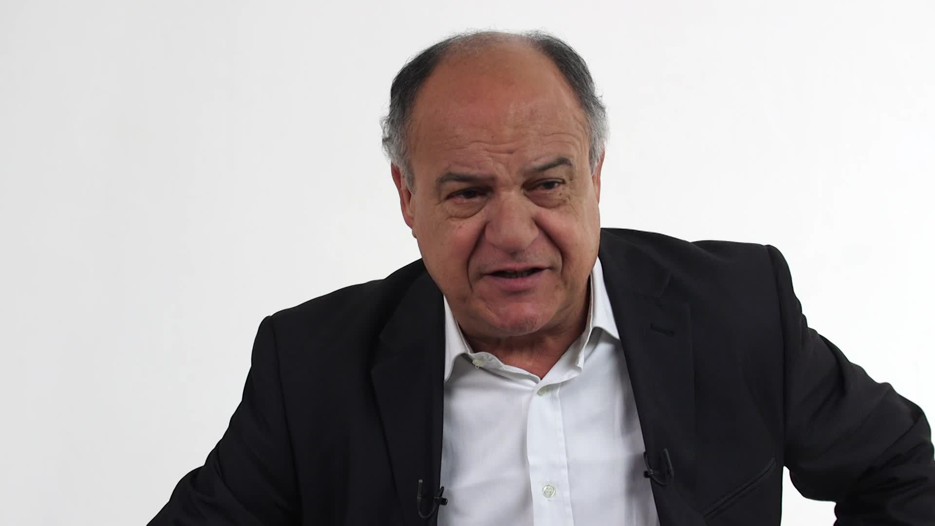 Karim Taïeb CAPSULE-1